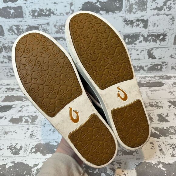 Olukai | pink camo slip on loafers - Picture 7 of 8